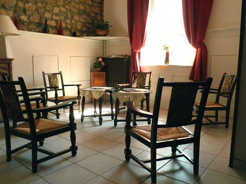 Hotel Du Soleil Дивон ле Бен Екстериор снимка