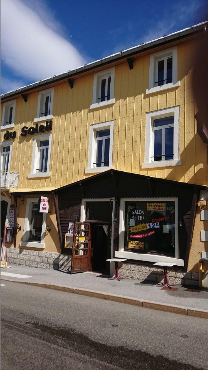 Hotel Du Soleil Дивон ле Бен Екстериор снимка